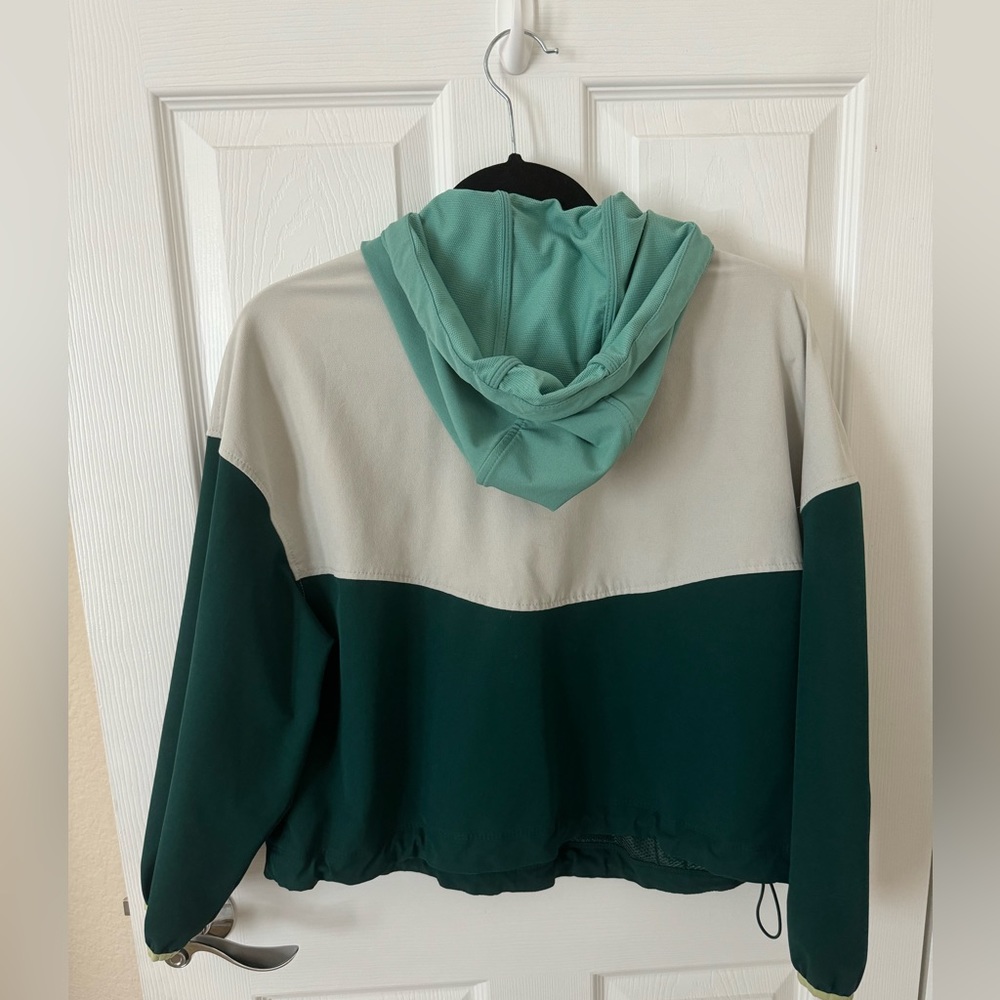 Old Navy Stretchtech Color-Block Half-Zip Jacket.… - image 4